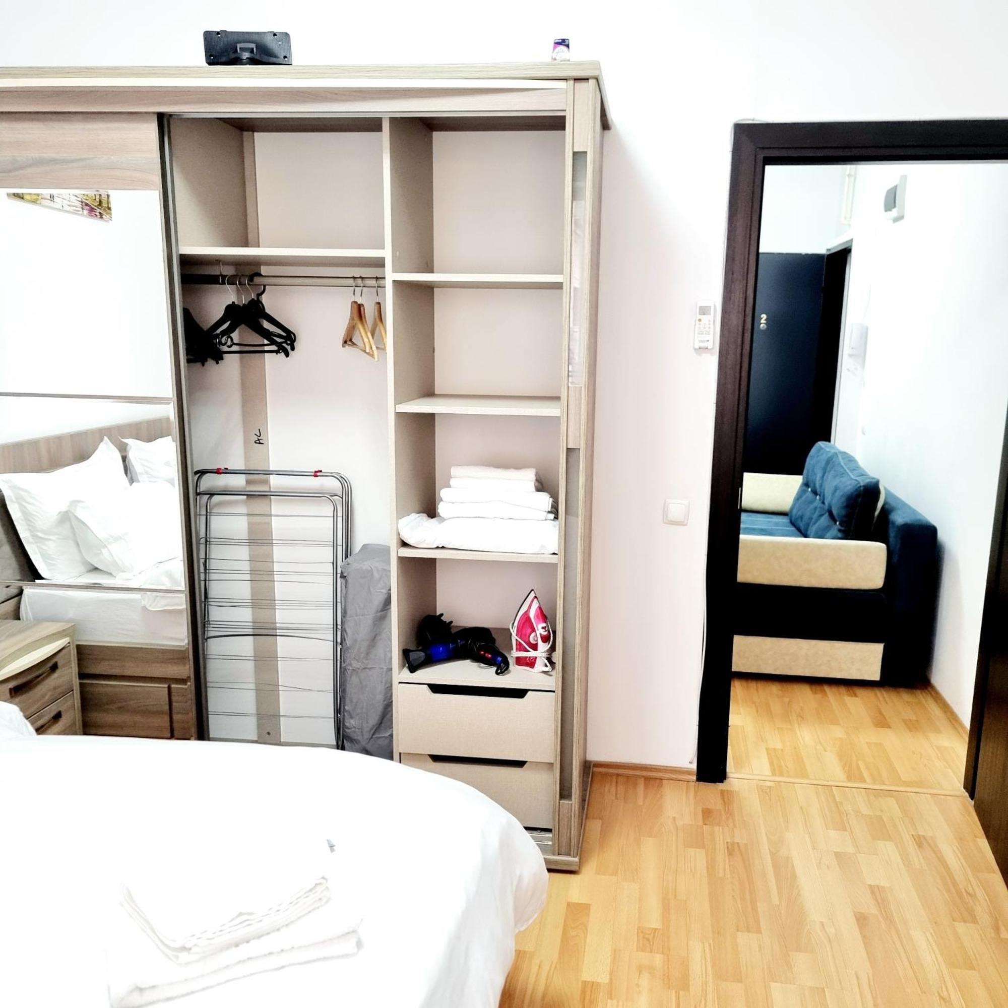 Steps2 Old Town & Metro - The Adventure Apartamento Bucareste Exterior foto